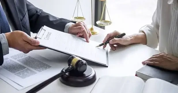 Understanding Contract Law Basics: What Every Small Business Owner Should Know